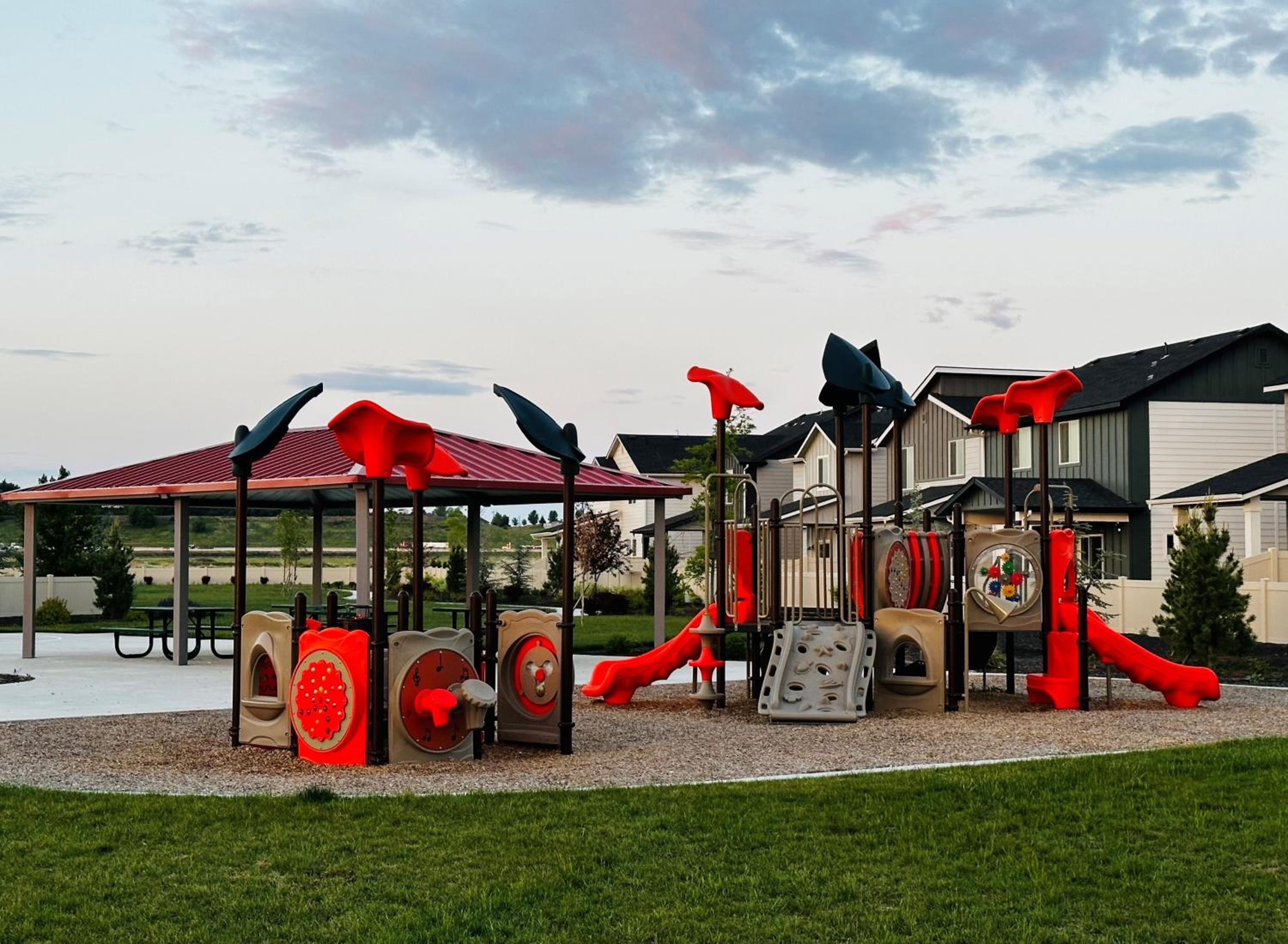 Hygee House Brand New Construction near Ford Idaho Center and I-84! Plush and lavish furniture, warm tones to off-set the new stainless appliances, play Pi