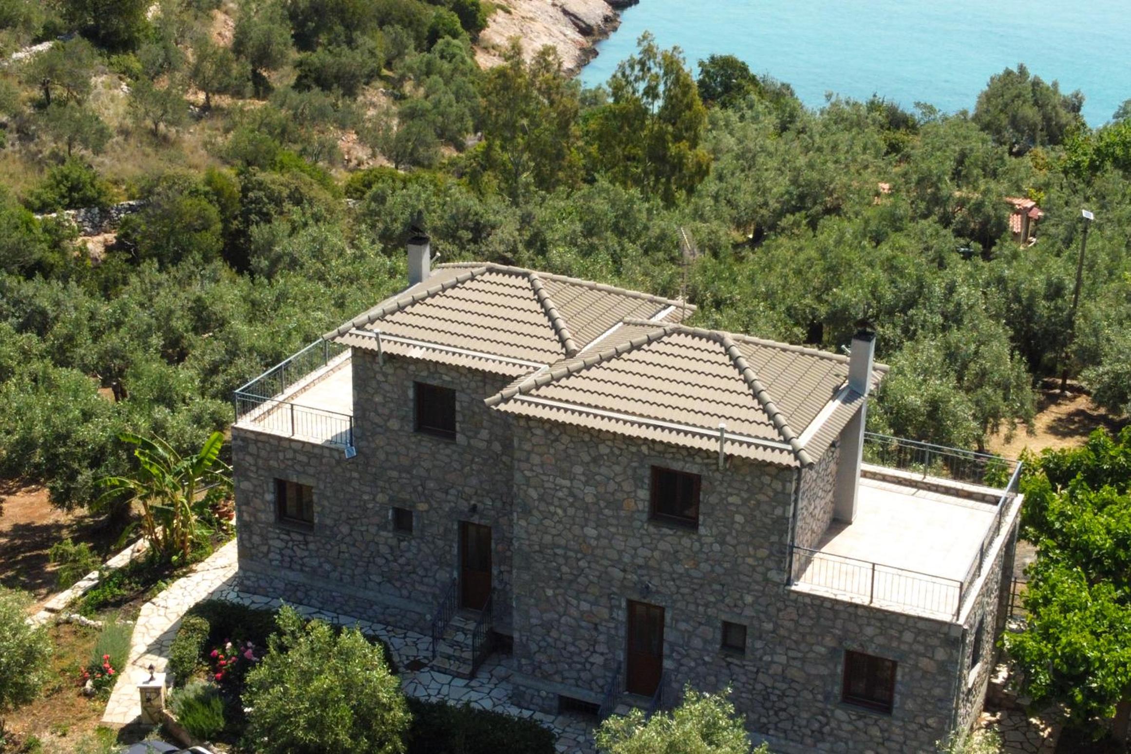 Astros Beach house within an olive farm