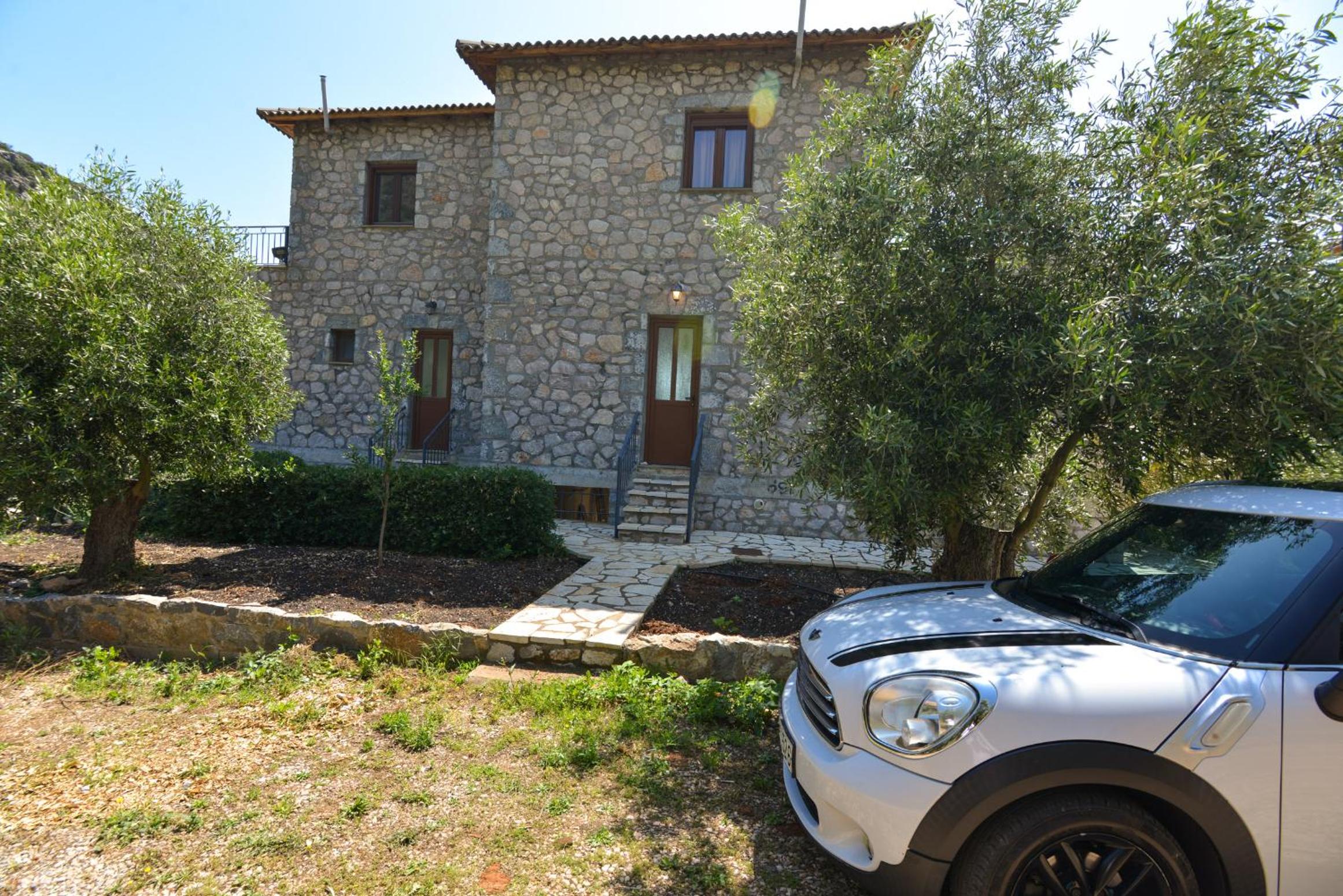 Astros Beach house within an olive farm