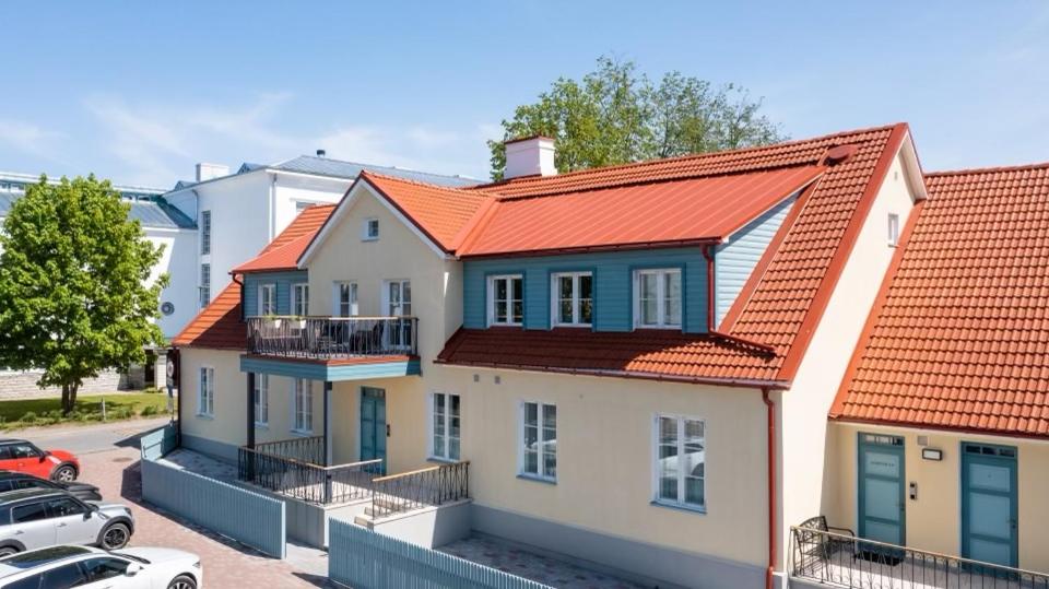 Brand New Old Town Apartment With Terrace
