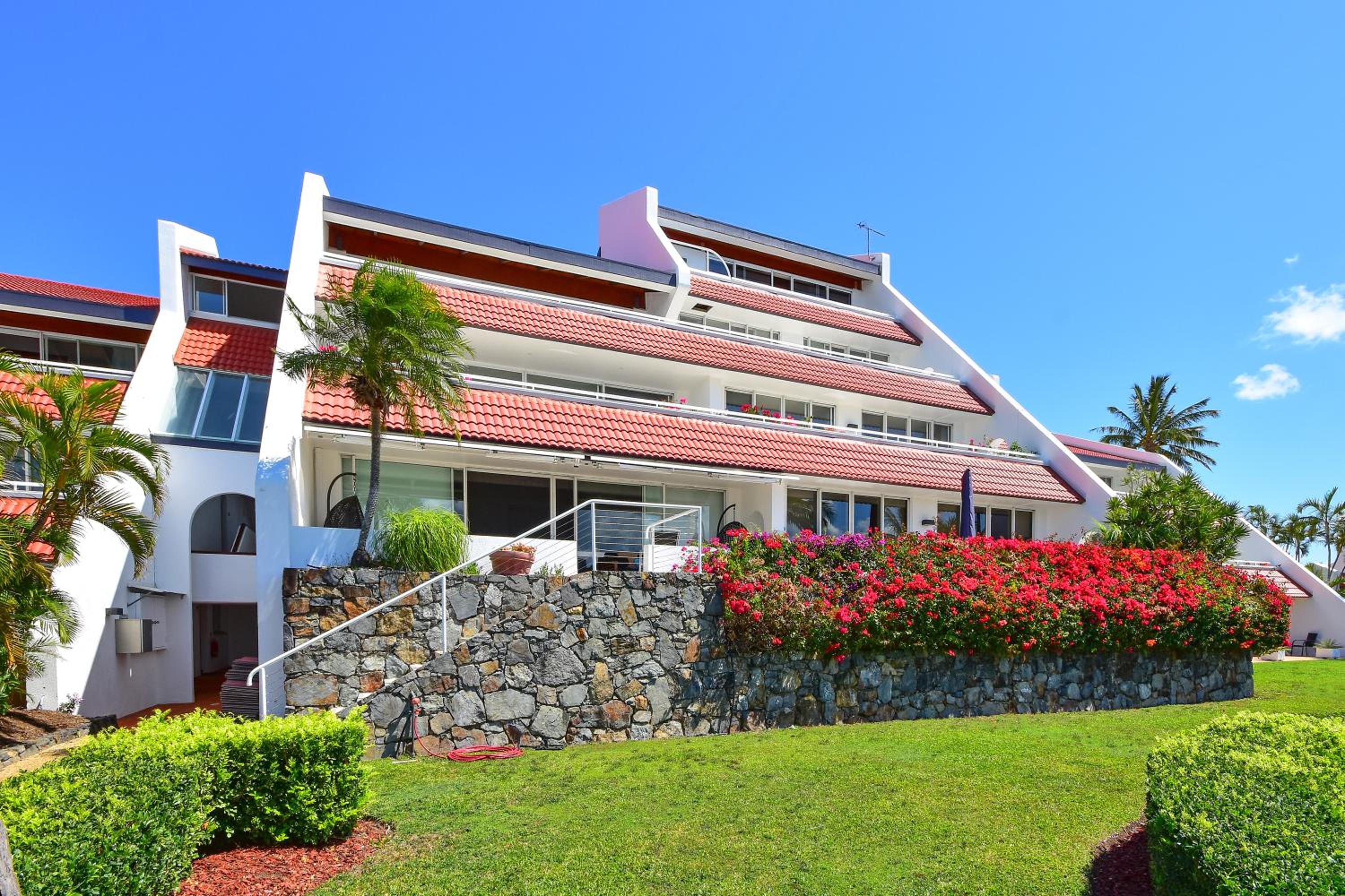 Bella Vista East 5 - Oceanview & Buggy