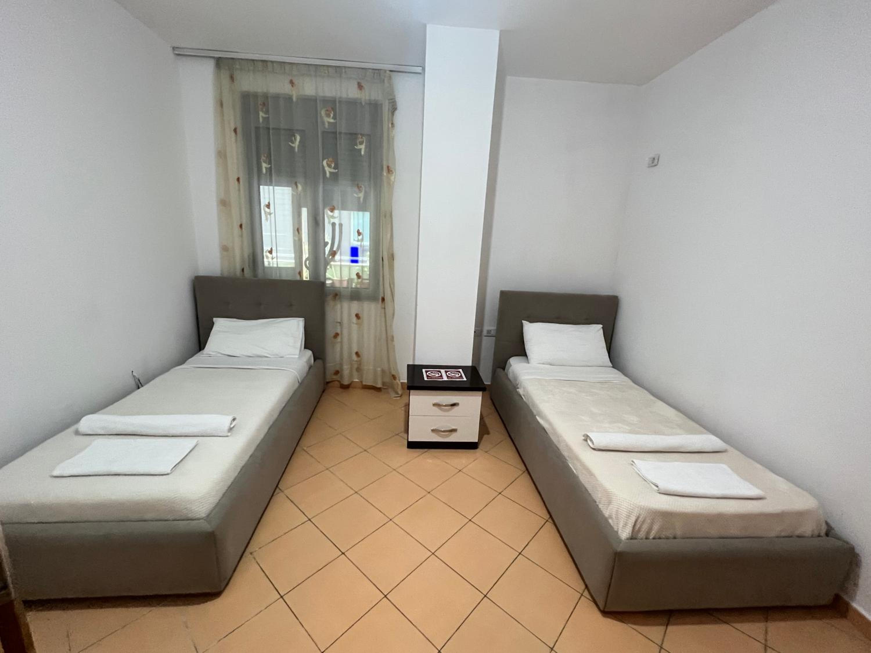 Leonard apartment