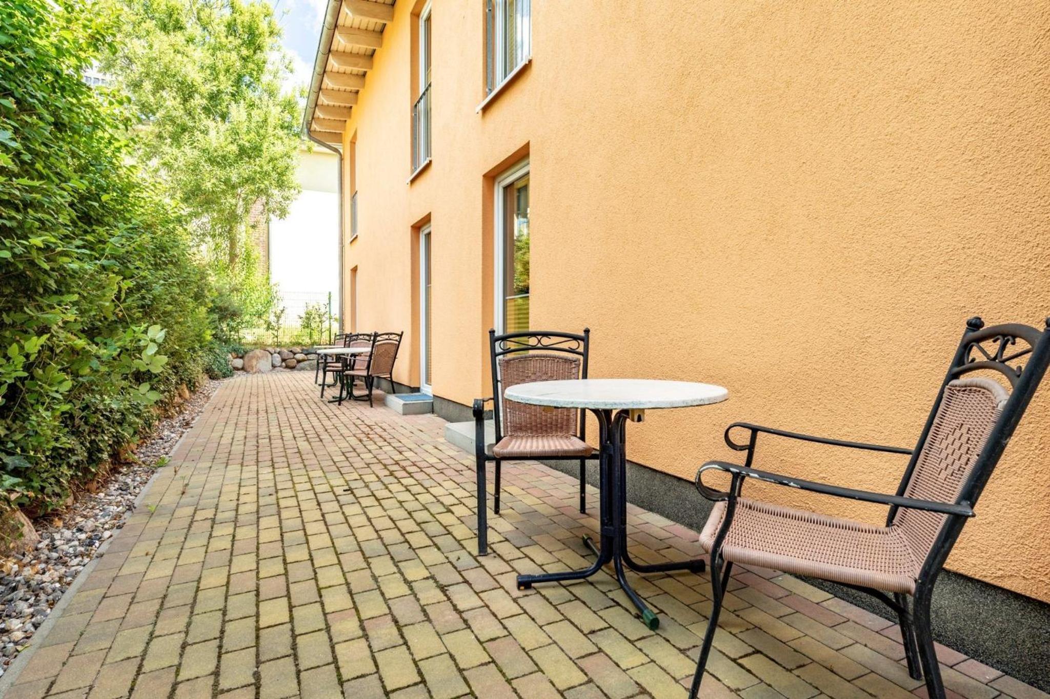 Appartementhaus mit Balkon im Ostseebad Göhren VM
