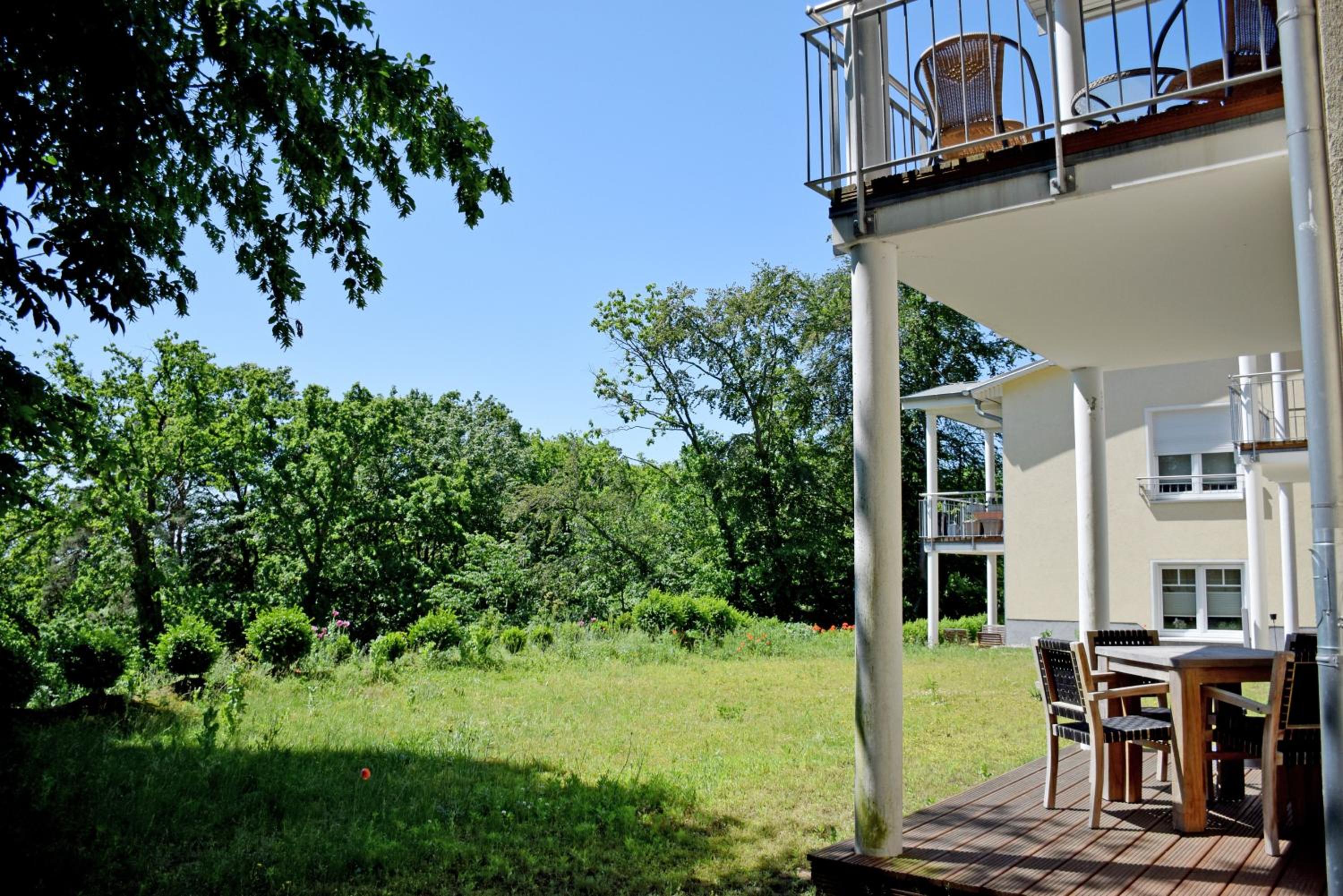 Appartementhaus mit Meerblick im Ostseebad Göhren HO
