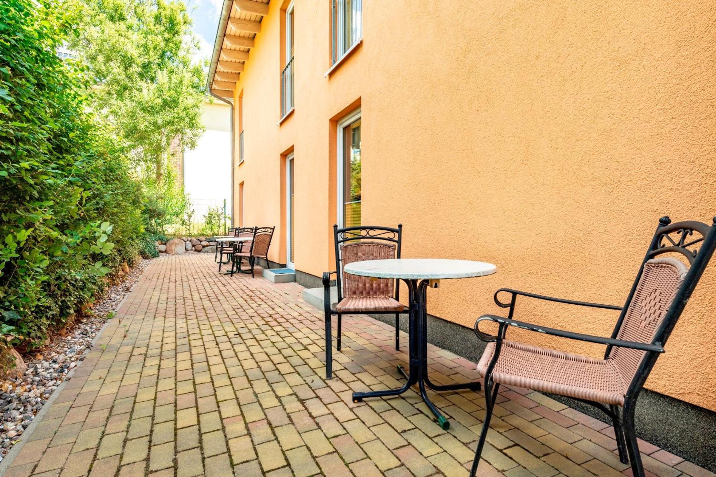 Appartementhaus mit Balkon im Ostseebad Göhren VM