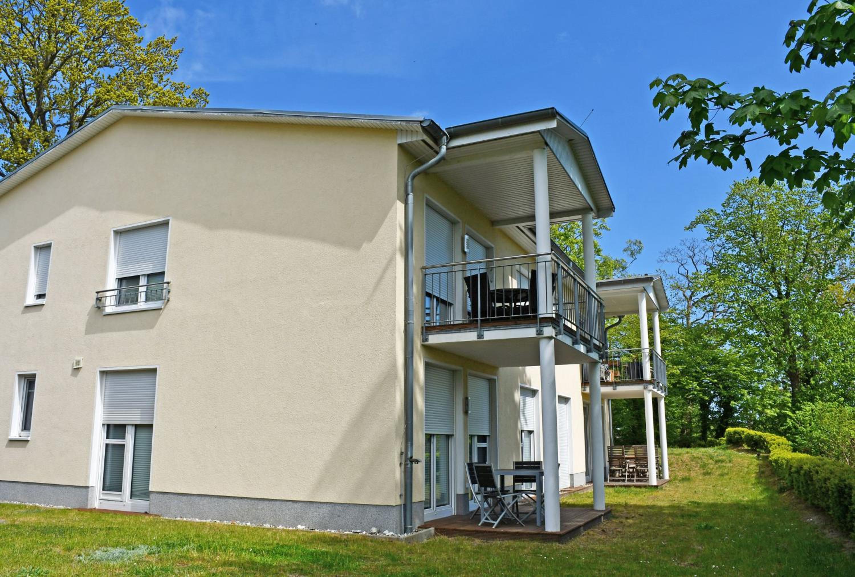Appartementhaus mit Meerblick im Ostseebad Göhren HO