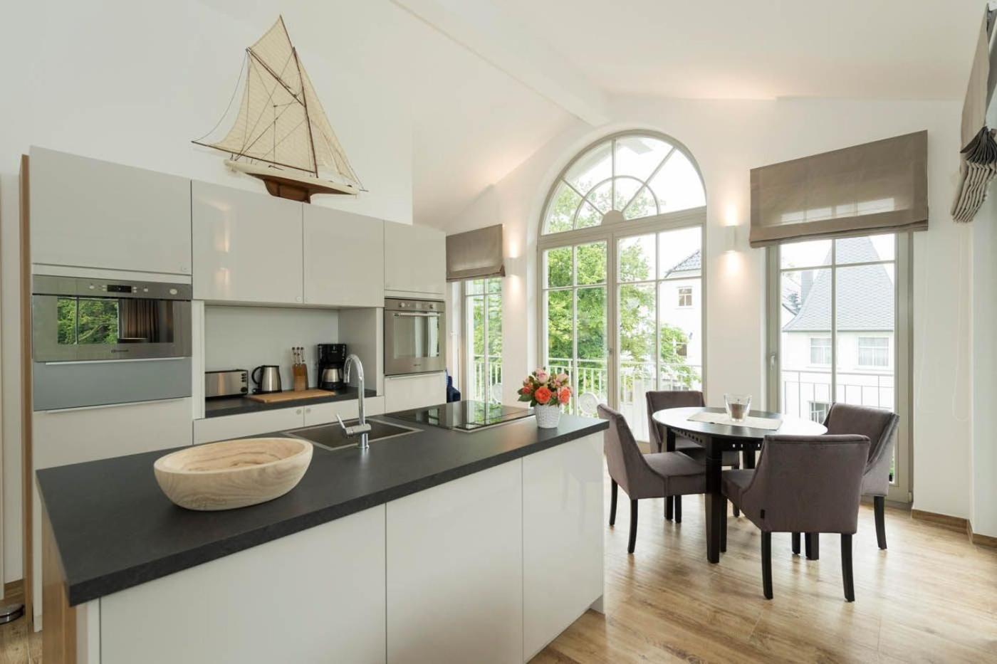 großzügige Ferienappartements mit Sauna und Balkon VP