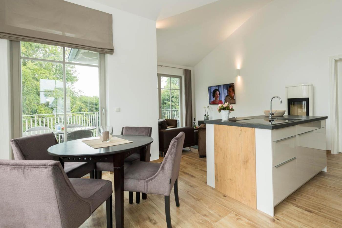 großzügige Ferienappartements mit Sauna und Balkon VP