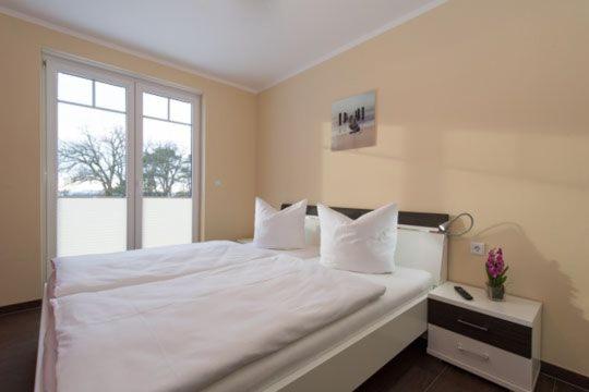 Appartementhaus mit Meerblick im Ostseebad Göhren HO