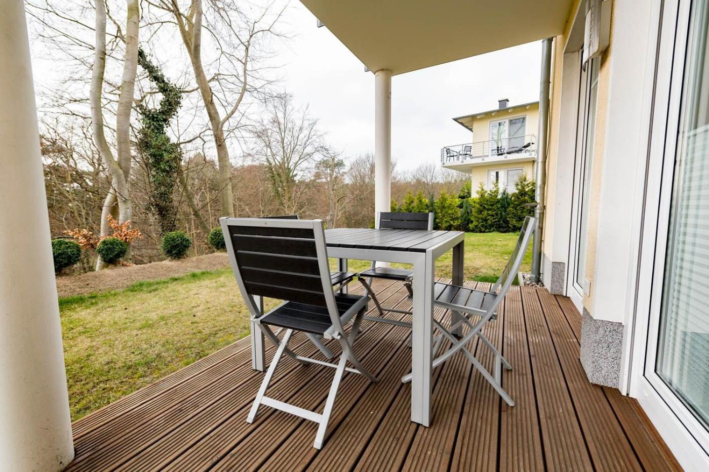 Appartementhaus mit Meerblick im Ostseebad Göhren HO