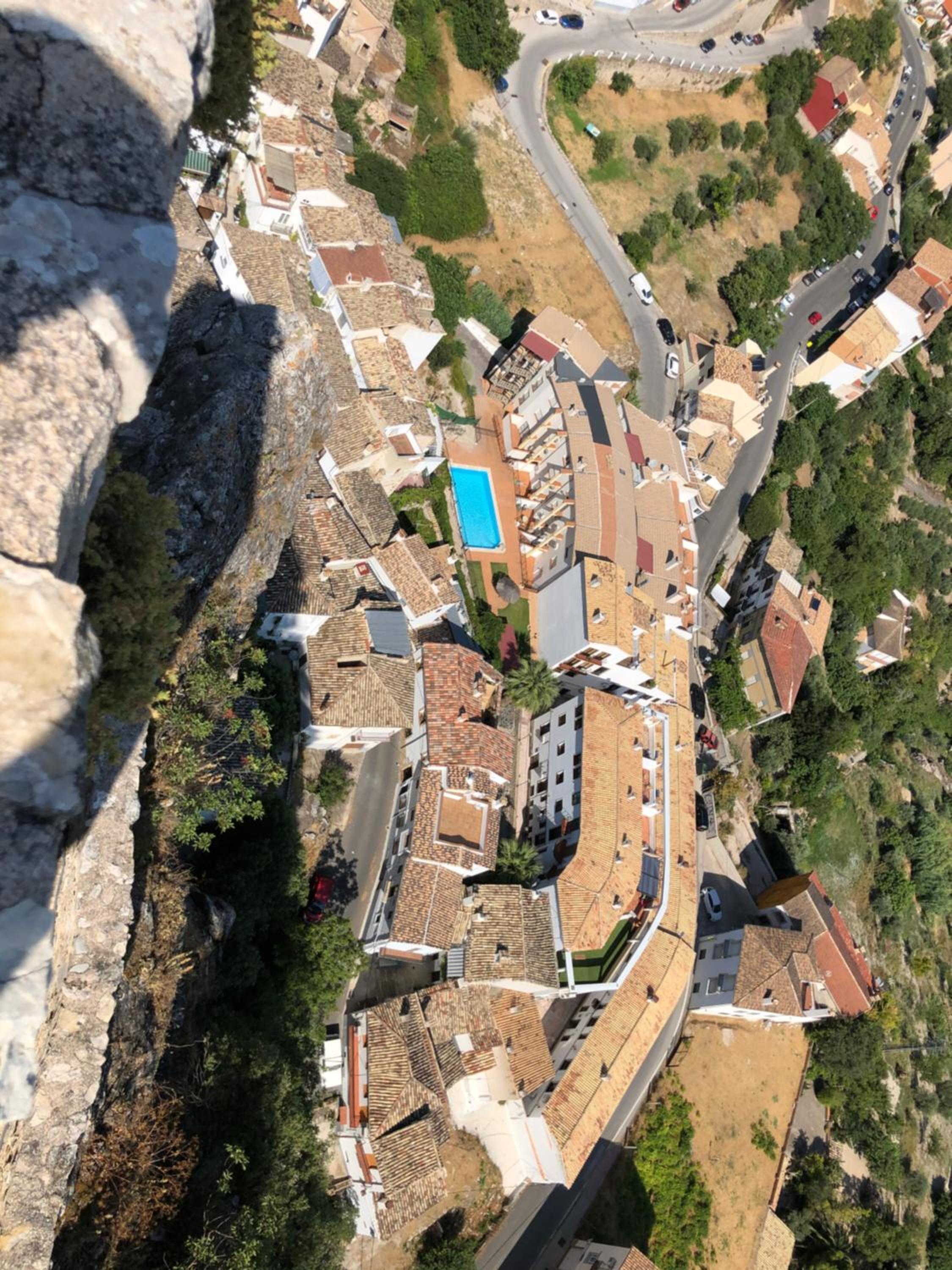 Apartamento con vistas a la piscina y al castillo templario
