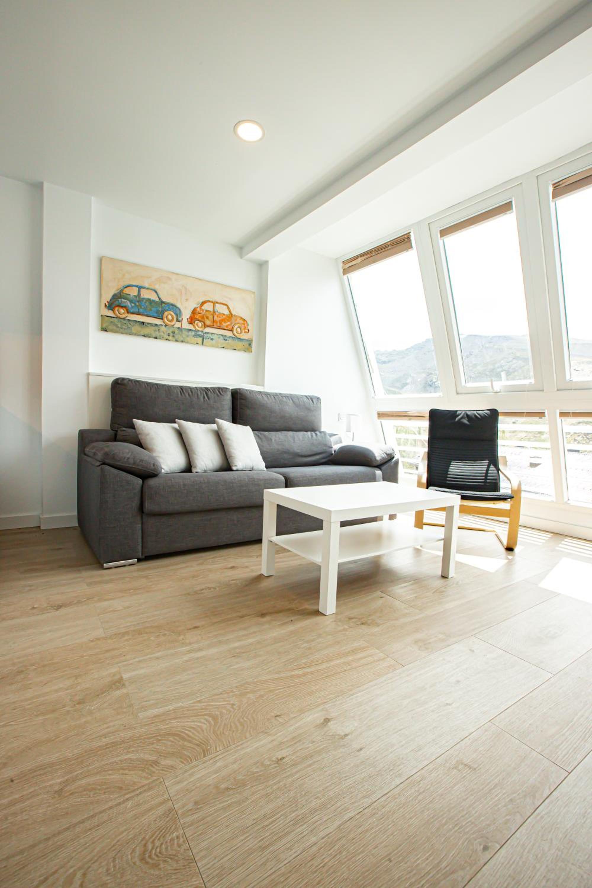 Holidays Montblanc A 1 dormitorio y Parking view 3