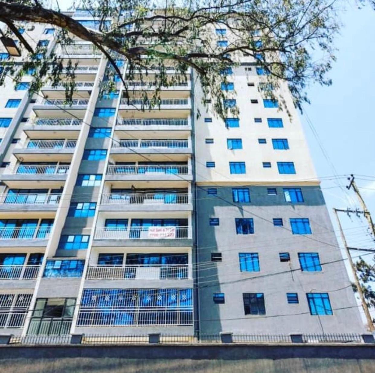 Private room In Kilimani Near Yaya Centre with Gym view 2