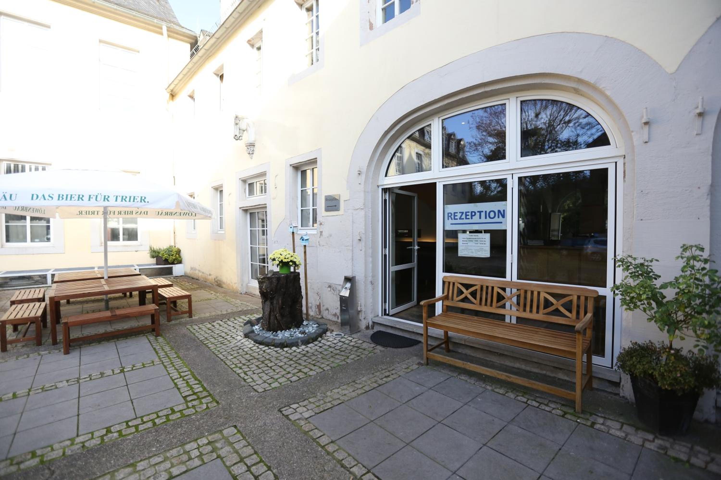 Kolping Hostel Trier im Warsberger Hof view 5