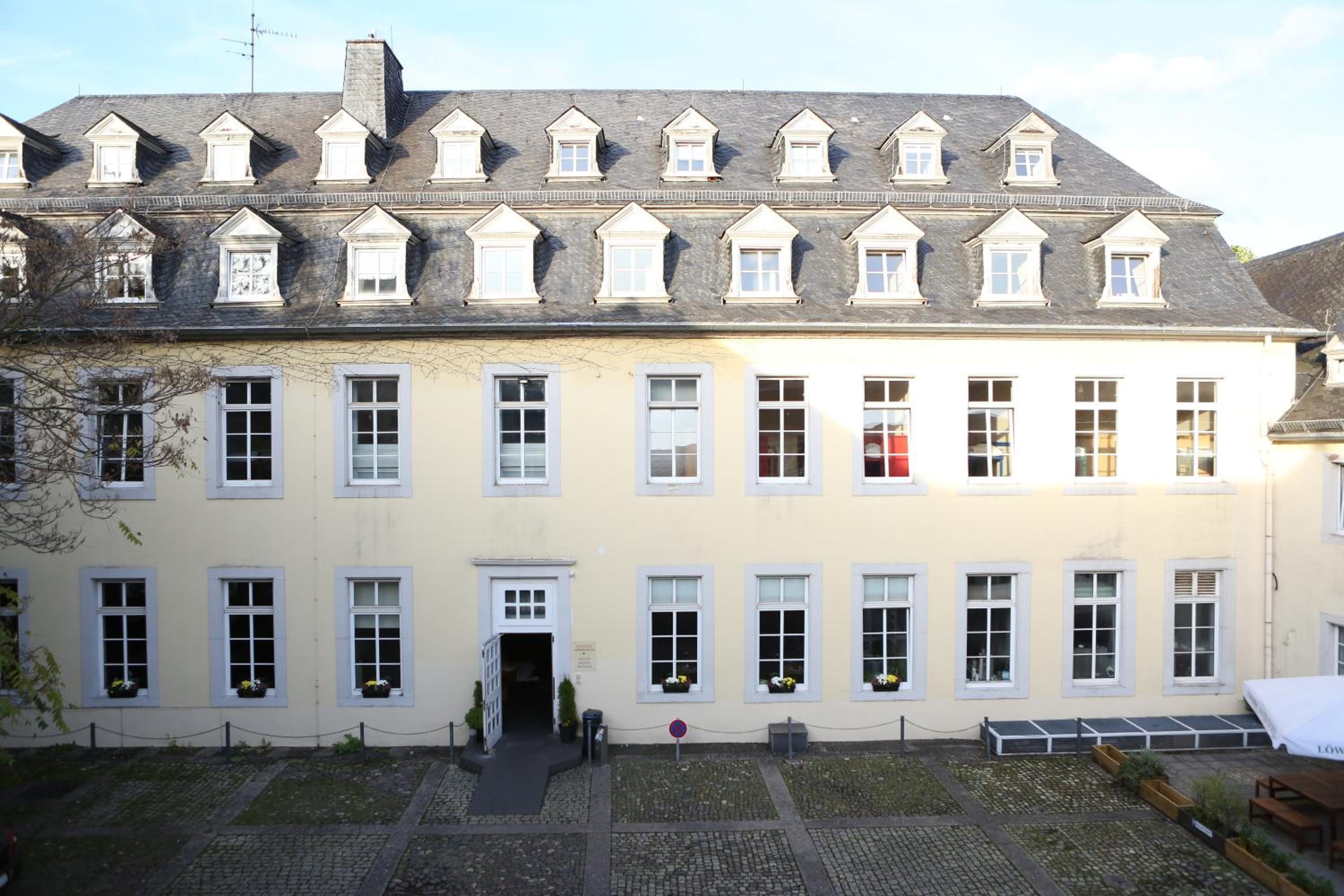 Kolping Hostel Trier im Warsberger Hof view 3