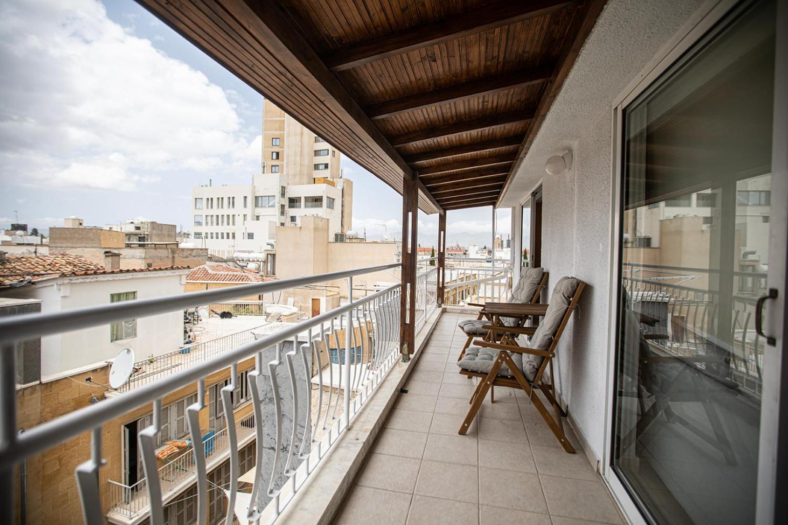 Sky-view Hideaway