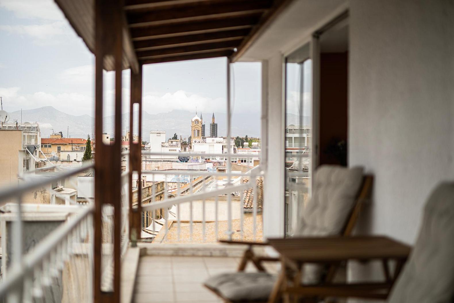 Sky-view Hideaway