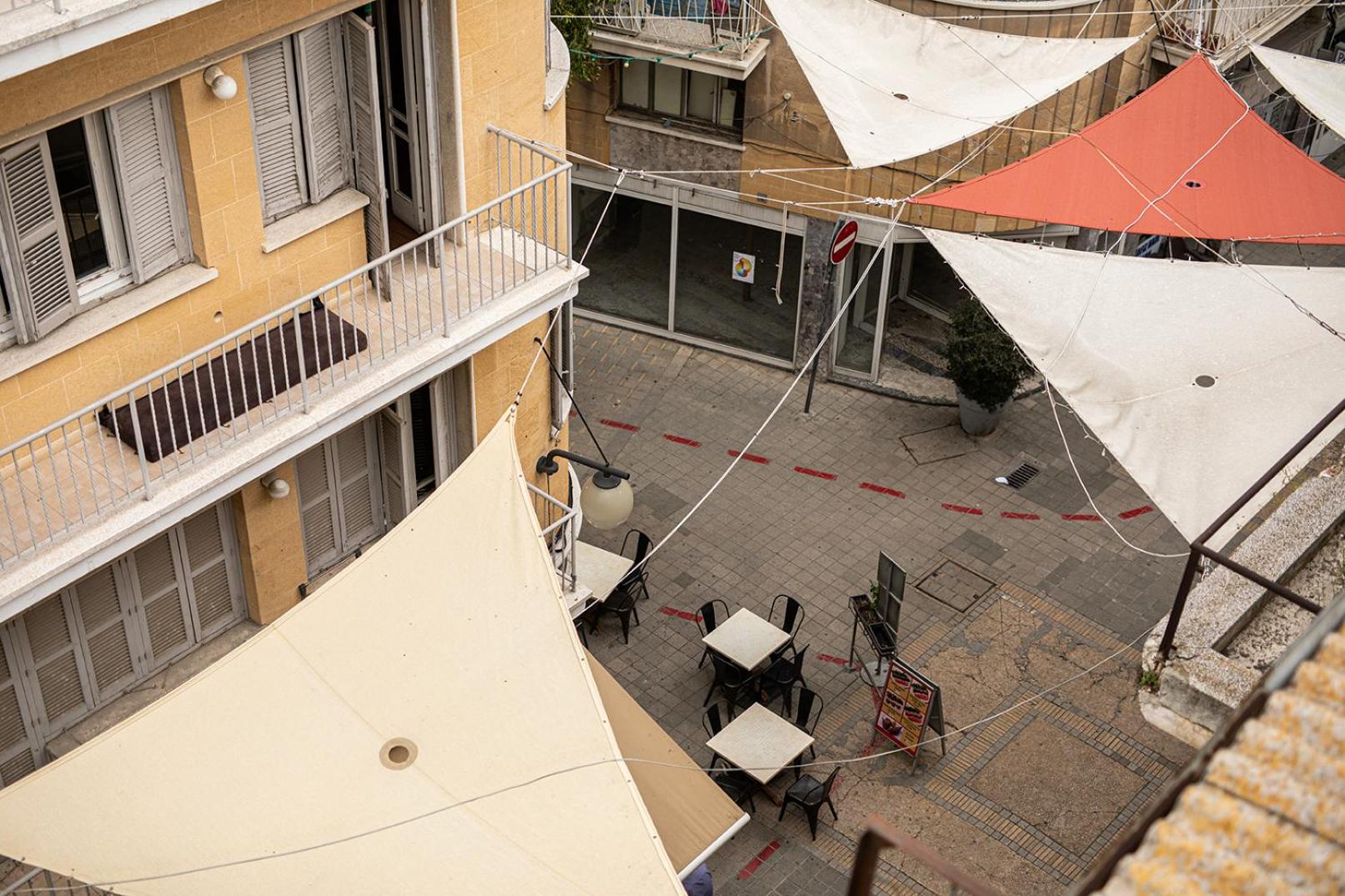 Sky-view Hideaway