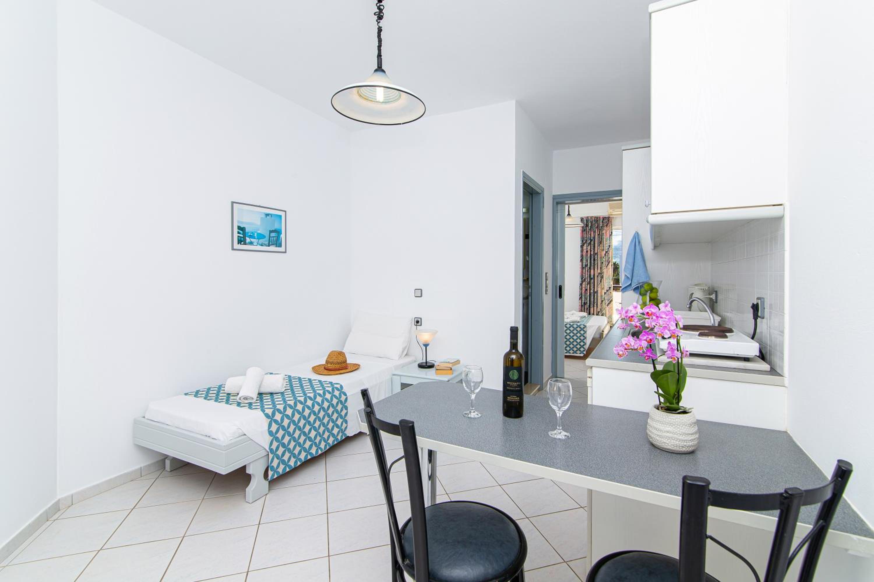 Sunshine Garden Apts