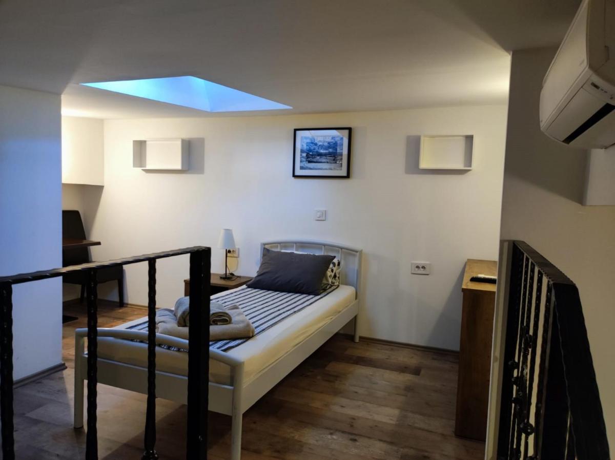 Rooms Baza