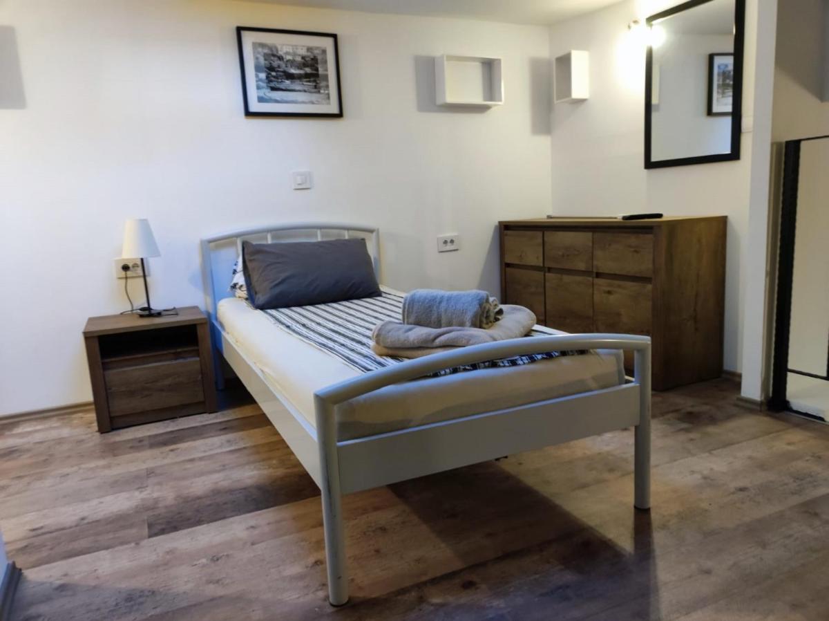 Rooms Baza