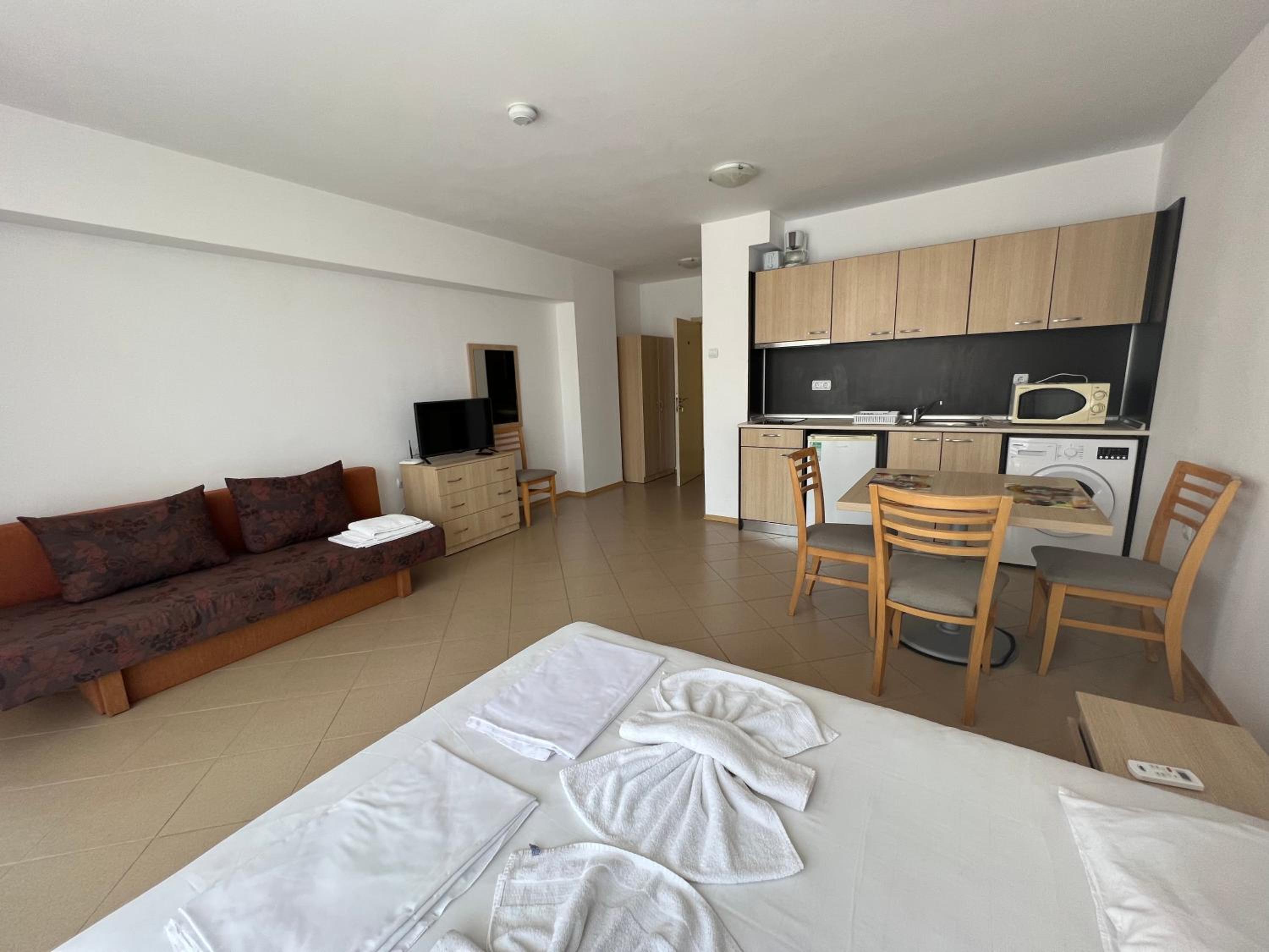 Grand Kamelia Holiday Complex