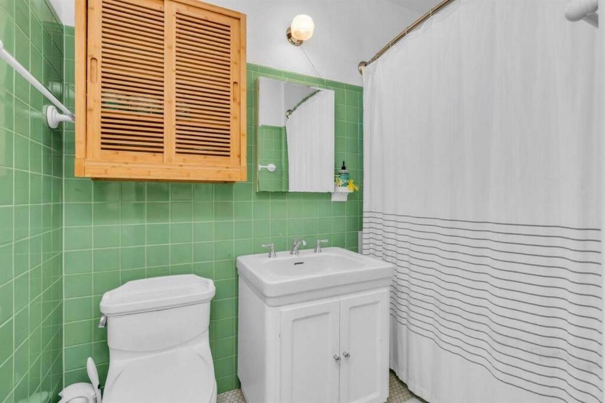 La Casa Bonita 1925 Spanish Style Villa near Beach! view 3