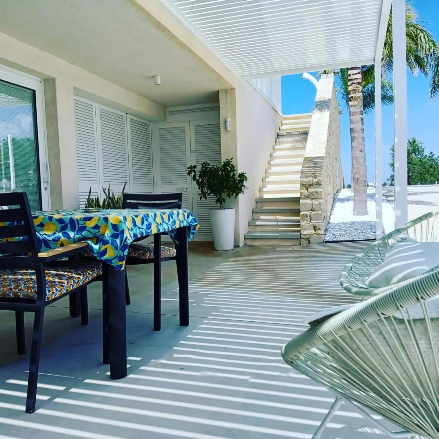 VILLA CAROB en Scicli