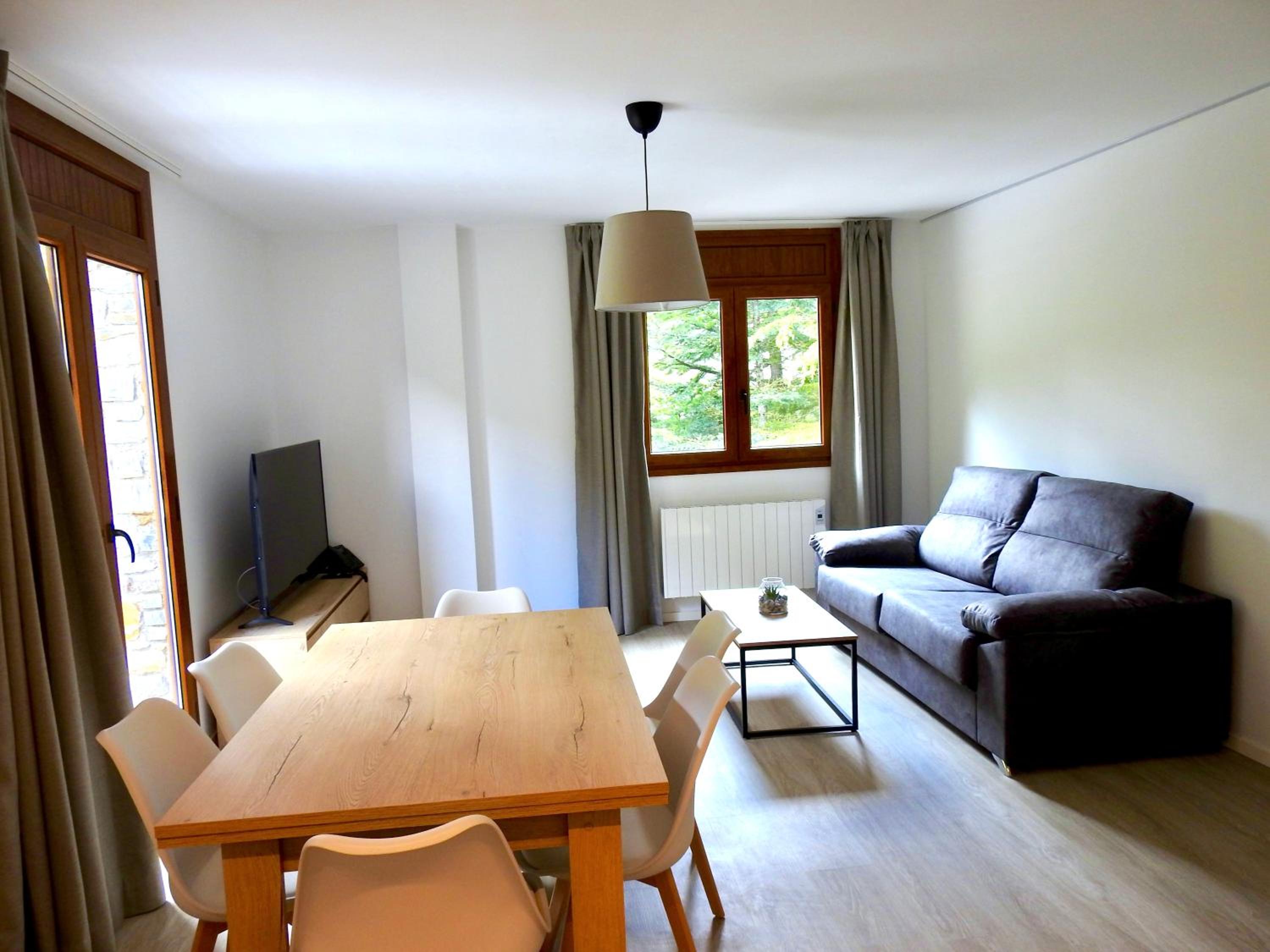 Apartaments Turistics El Buner