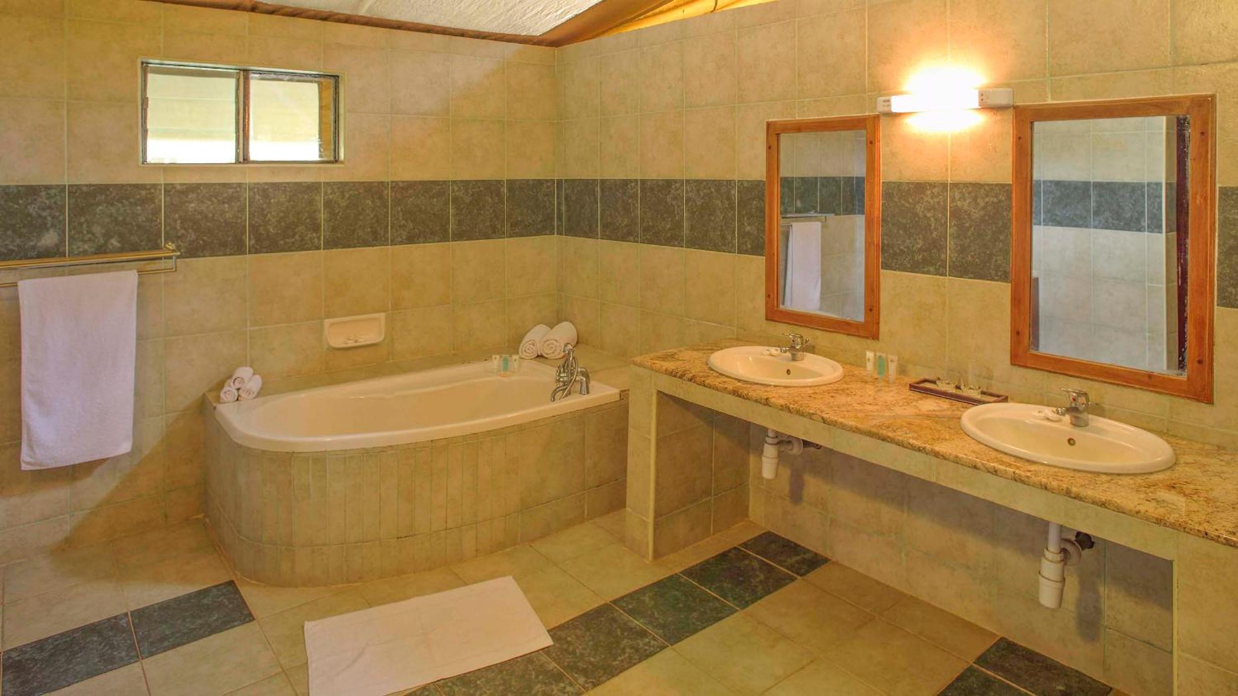 Mara Leisure Camp