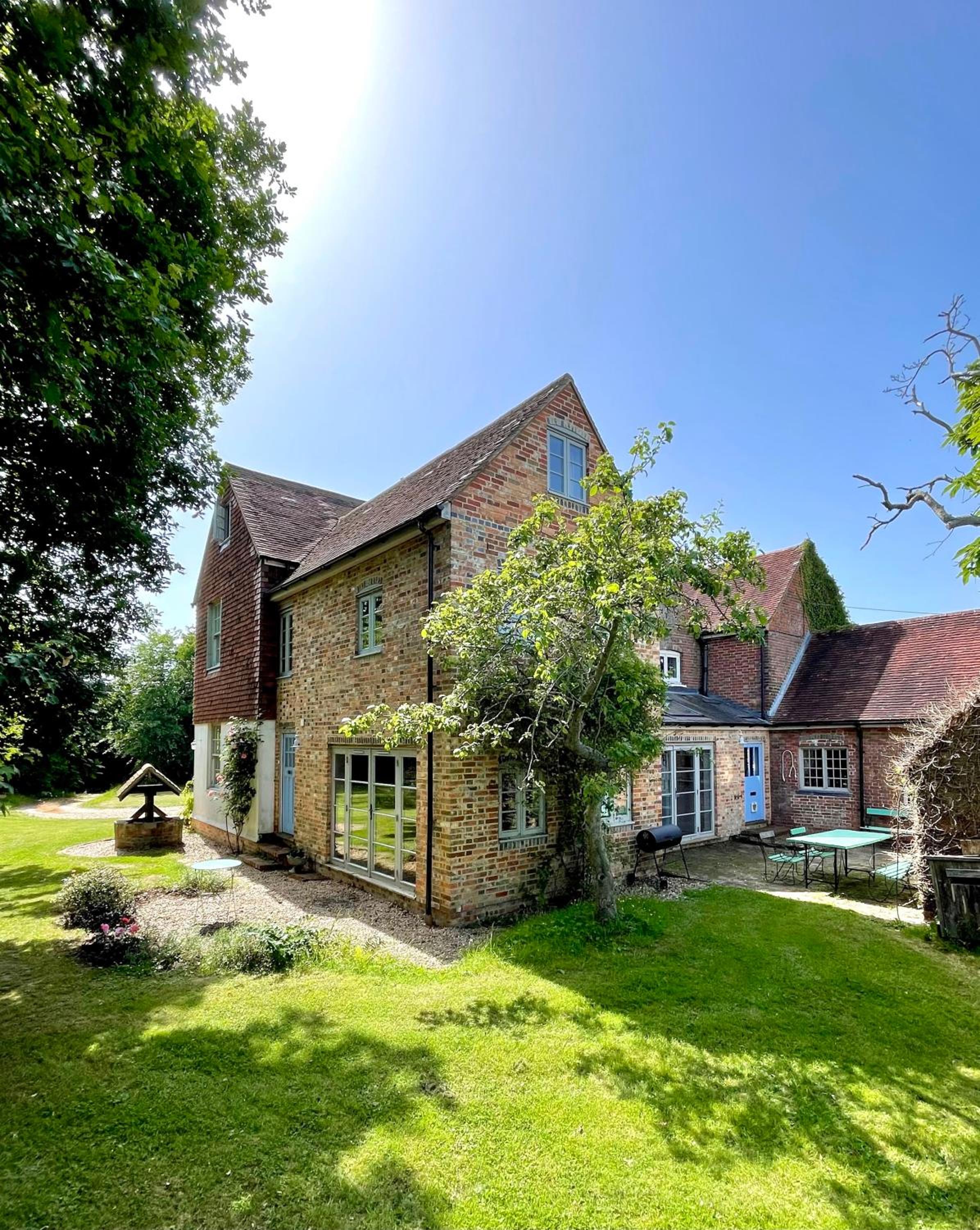 Starnash Farmhouse Holiday Home view 2