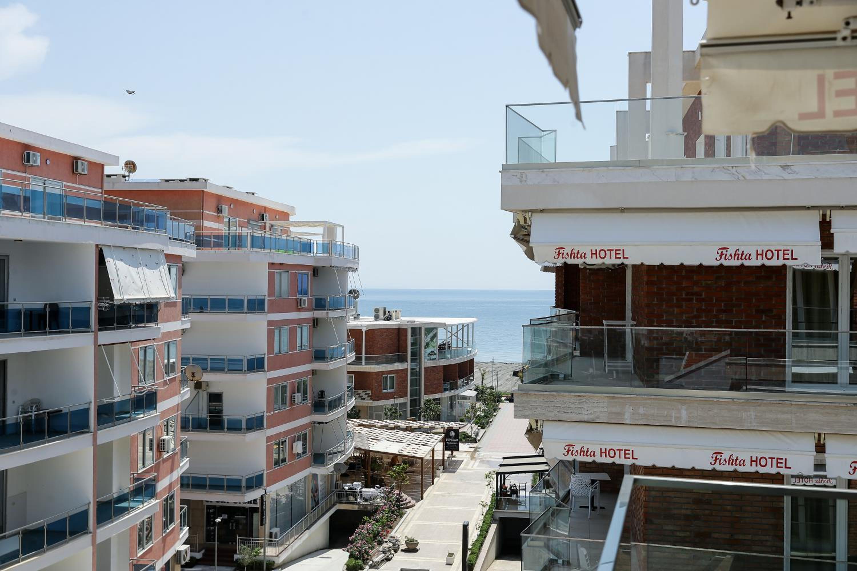 Fishta Apartment Q6 47