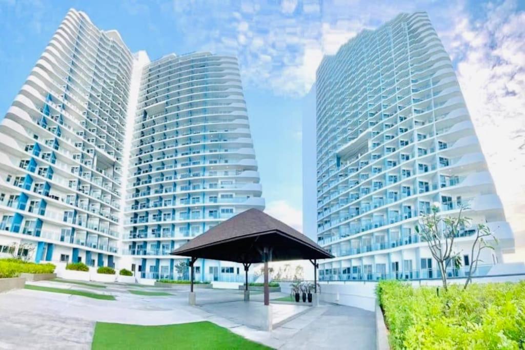 AZURE NORTH PAMPANGA Sonne & Strand view 4
