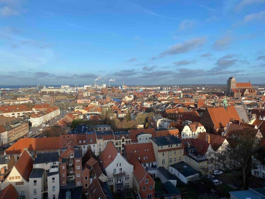 Meerblick, Balkon und private Sauna im historischen Getreidespeicher