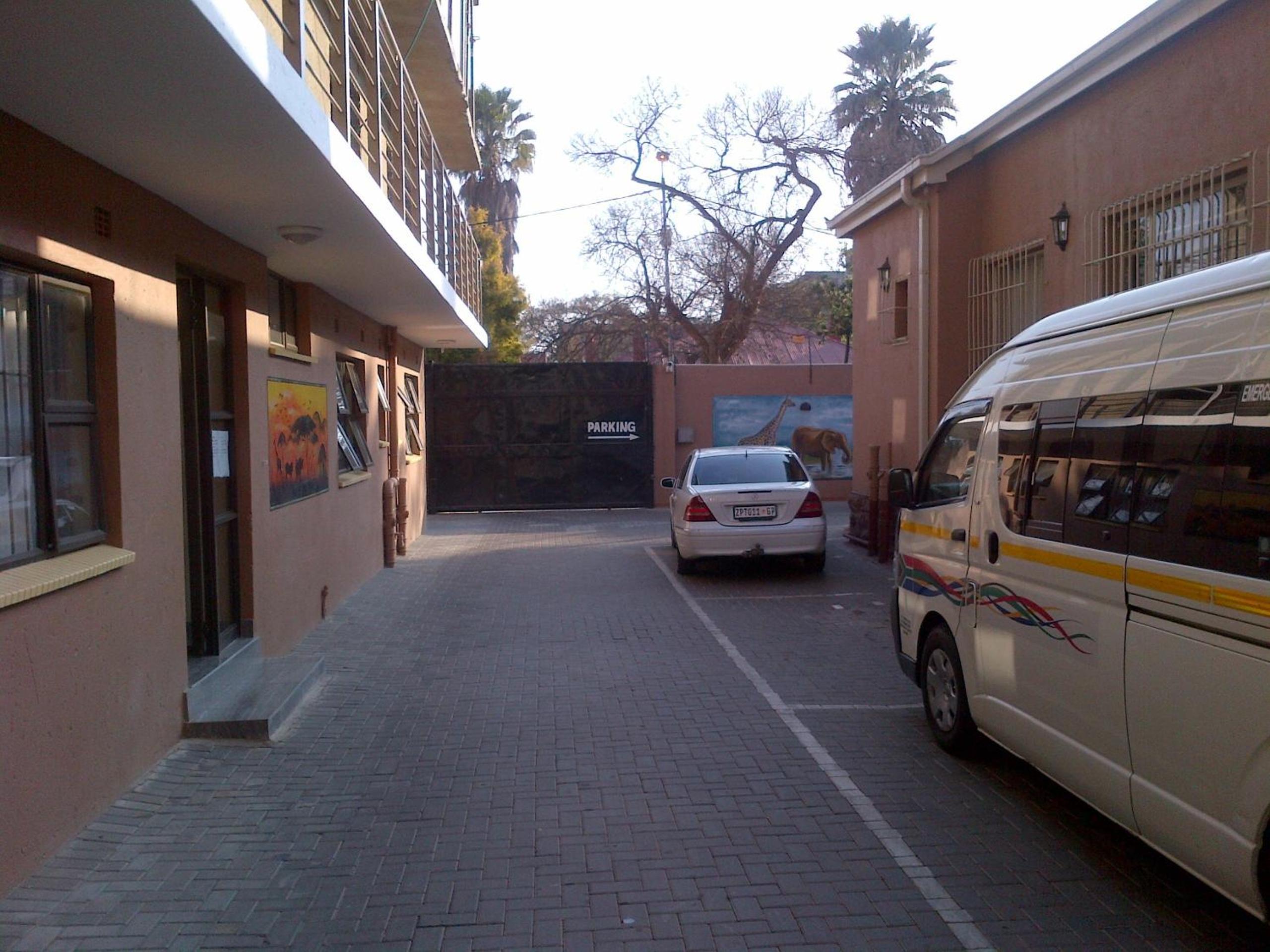 Chisam Guest Lodge Pty Ltd