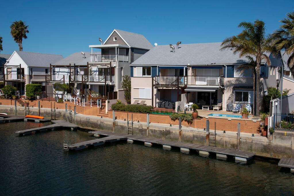 NEW LISTING - PARADISE ON THE WATER AT COMMODORE view 4