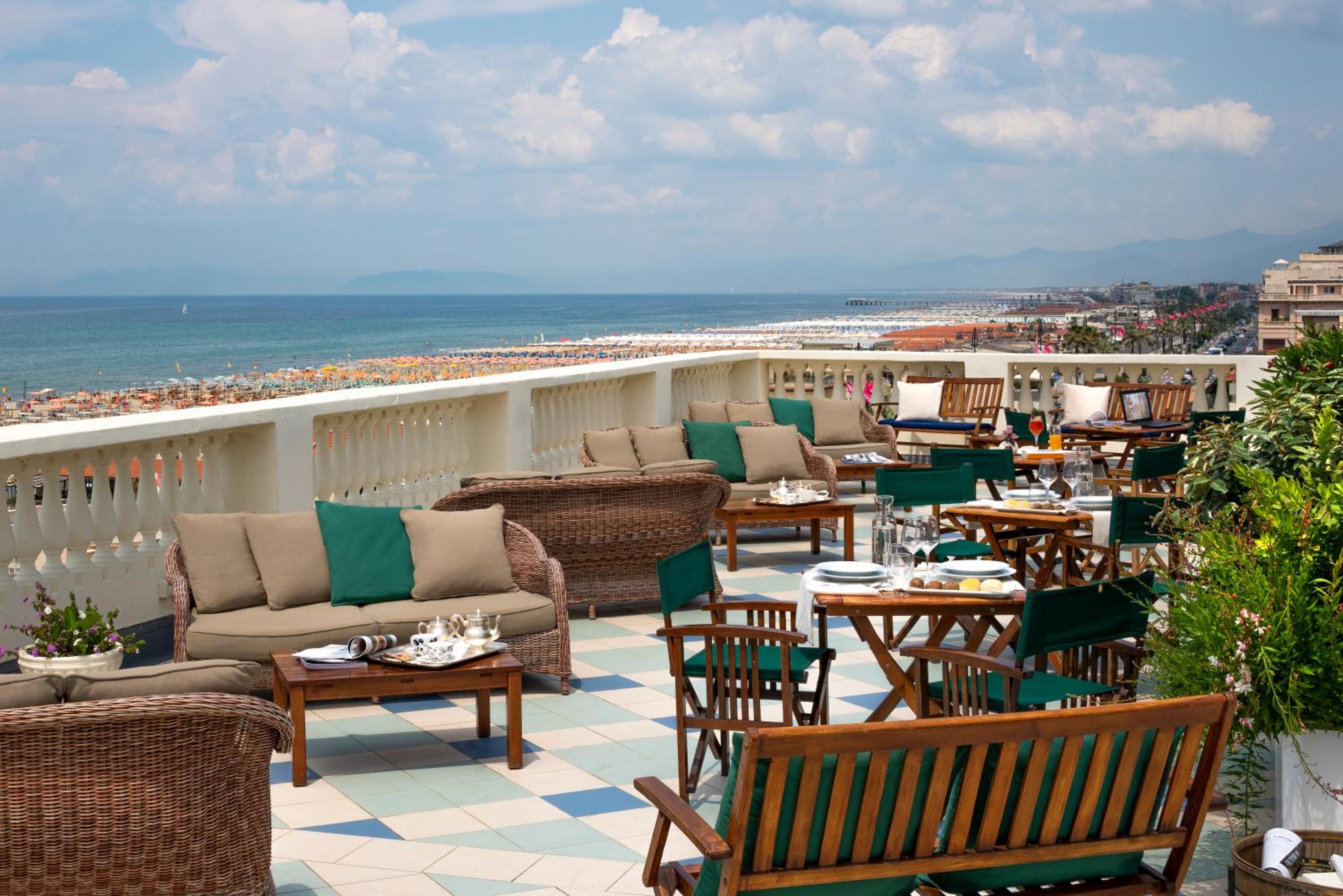 Viareggio Vacations - Palace Hotel - Property Image 4