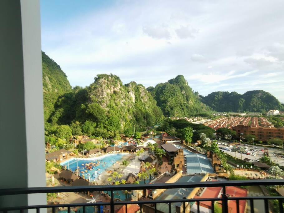 Sunway lost world onsen ipoh-themepark view 5 pax photo 7