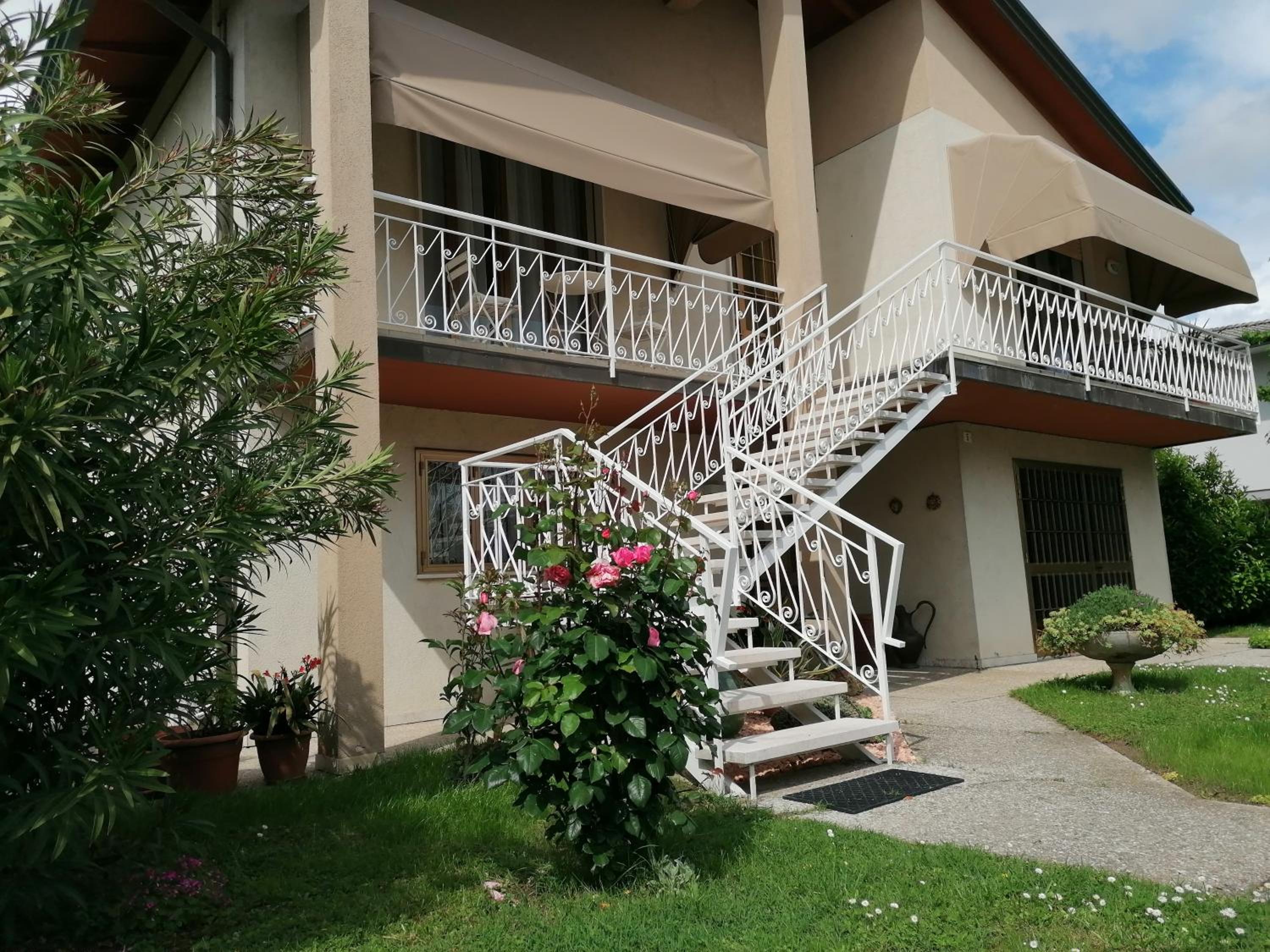 Casa Cairoli view 2