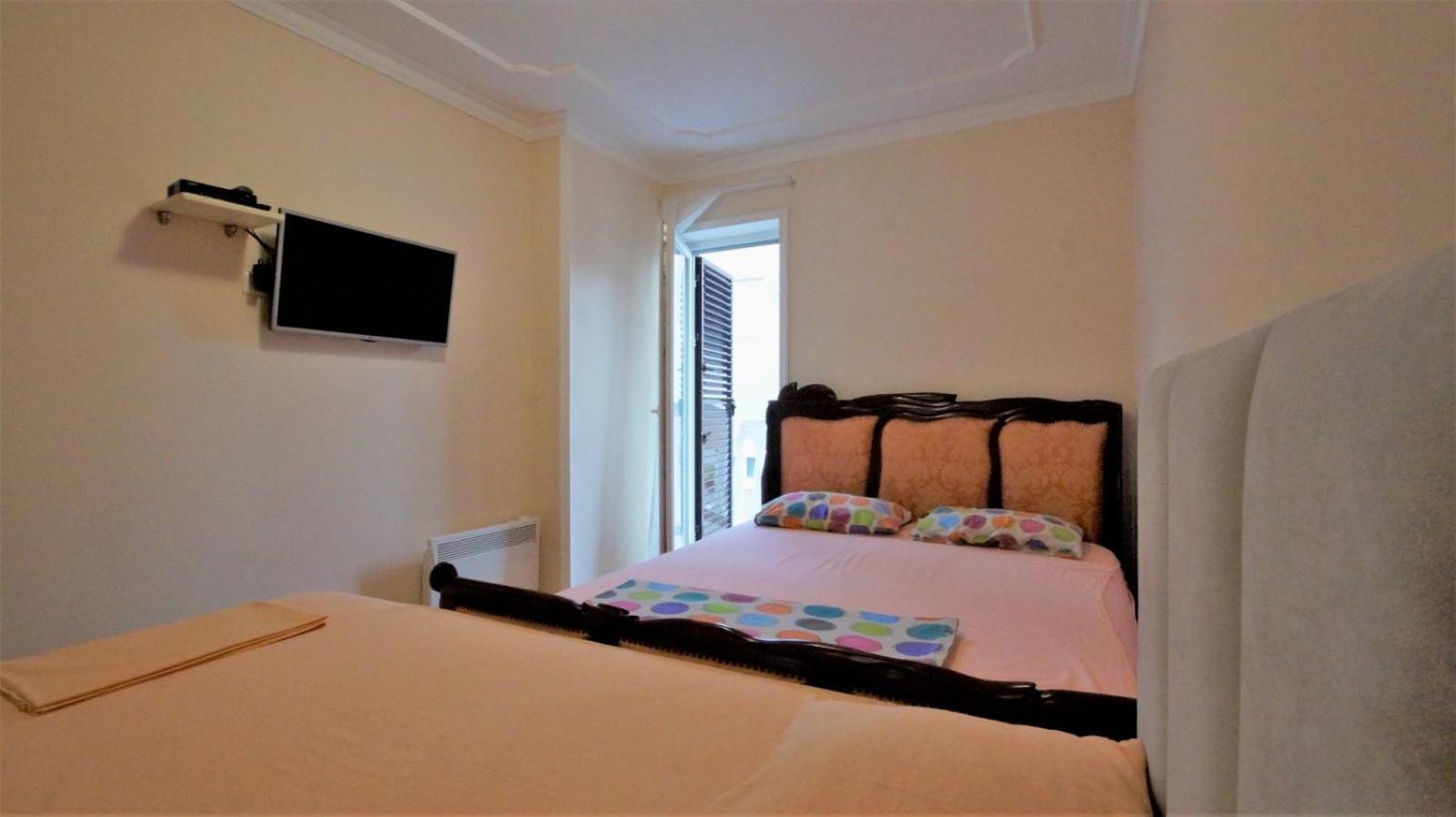 Apartment Glomazic