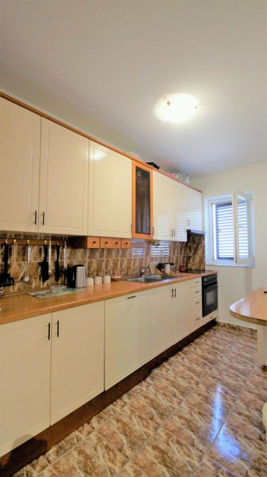 Apartment Glomazic