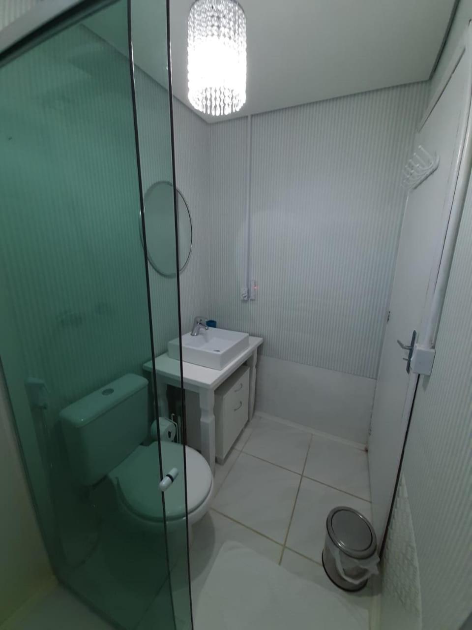 Villas de Portugal - Apartamento com suíte e Varanda Gourmet, Piscina - Praia do Ervino