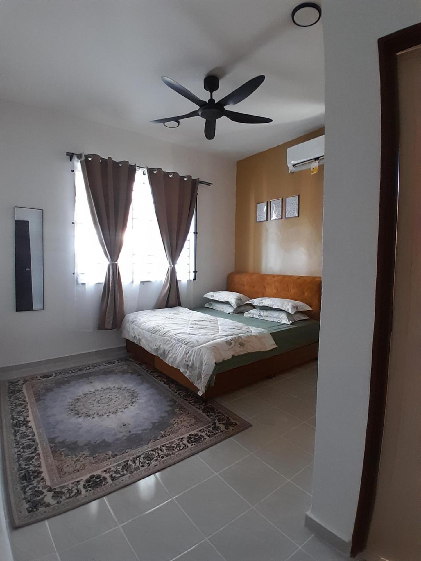 Khayla Homestay