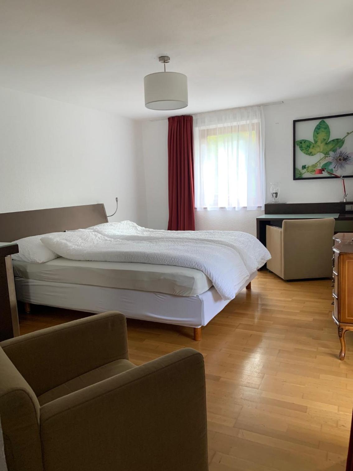 Große Wohnung mit 2 Schlafzimmern