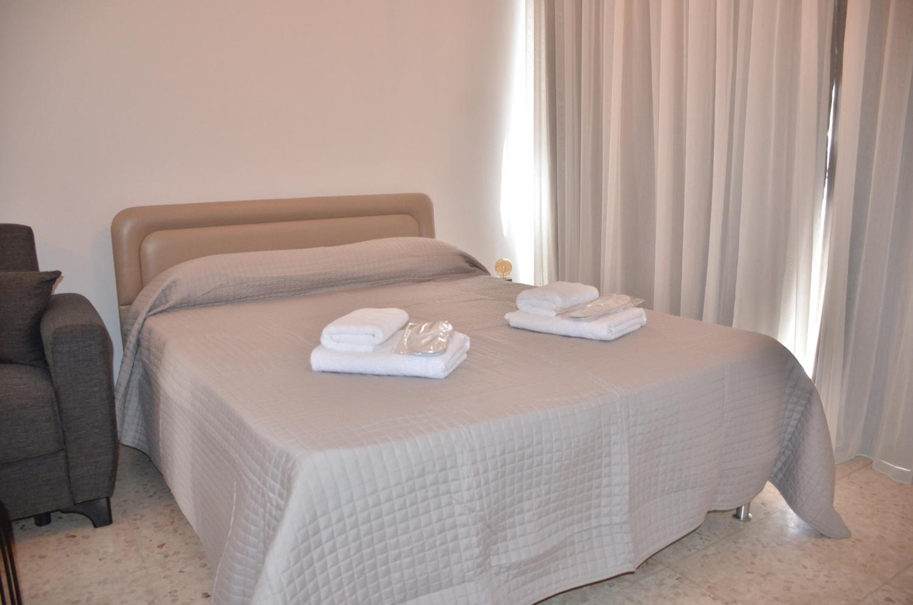 Almyria Apartments - By IMH Travel & Tours