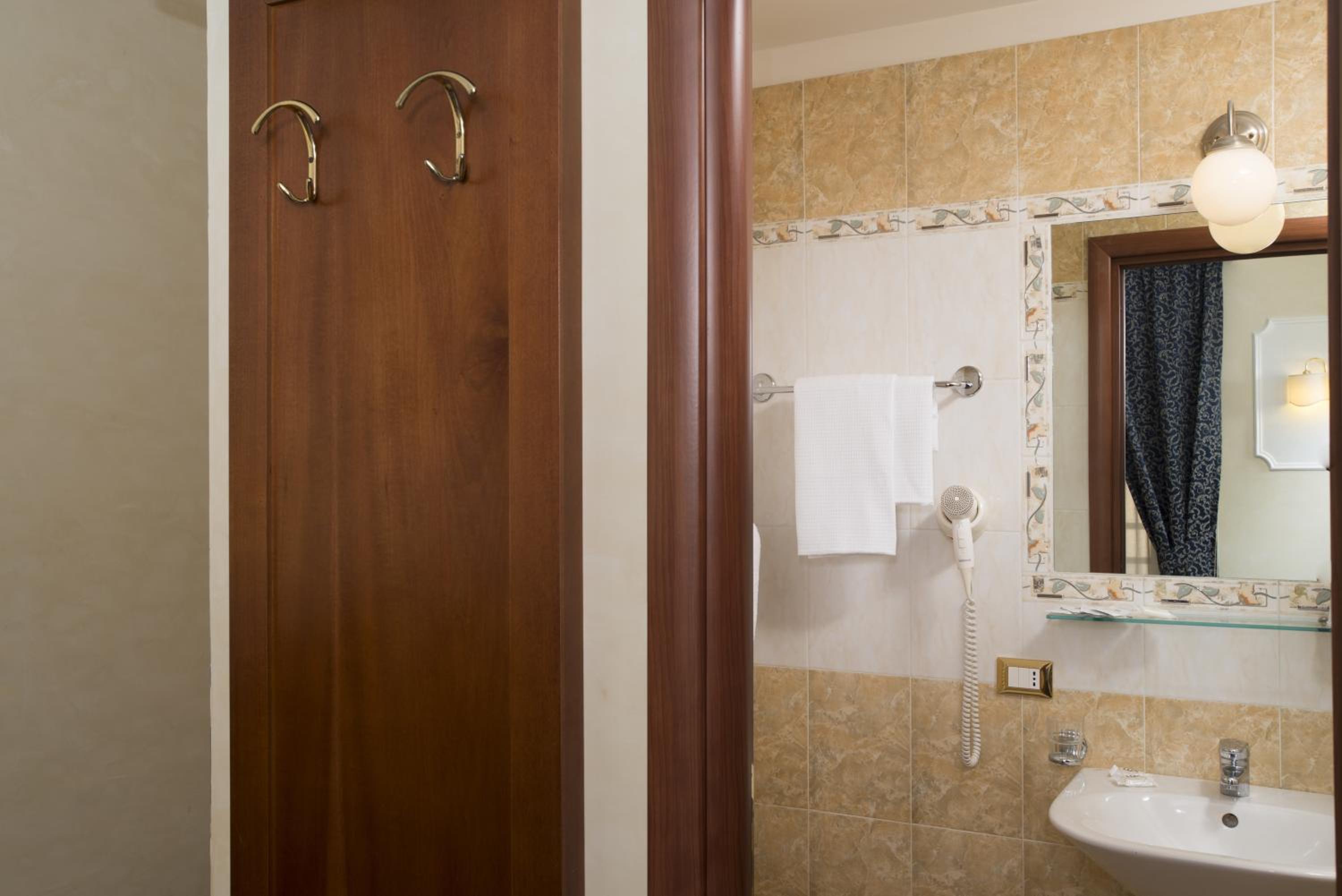 Adorasuite B&B