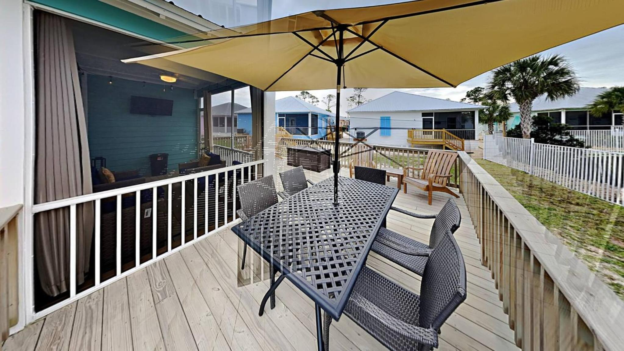 6033 Rookey 3 Salty Lil Beach House view 4