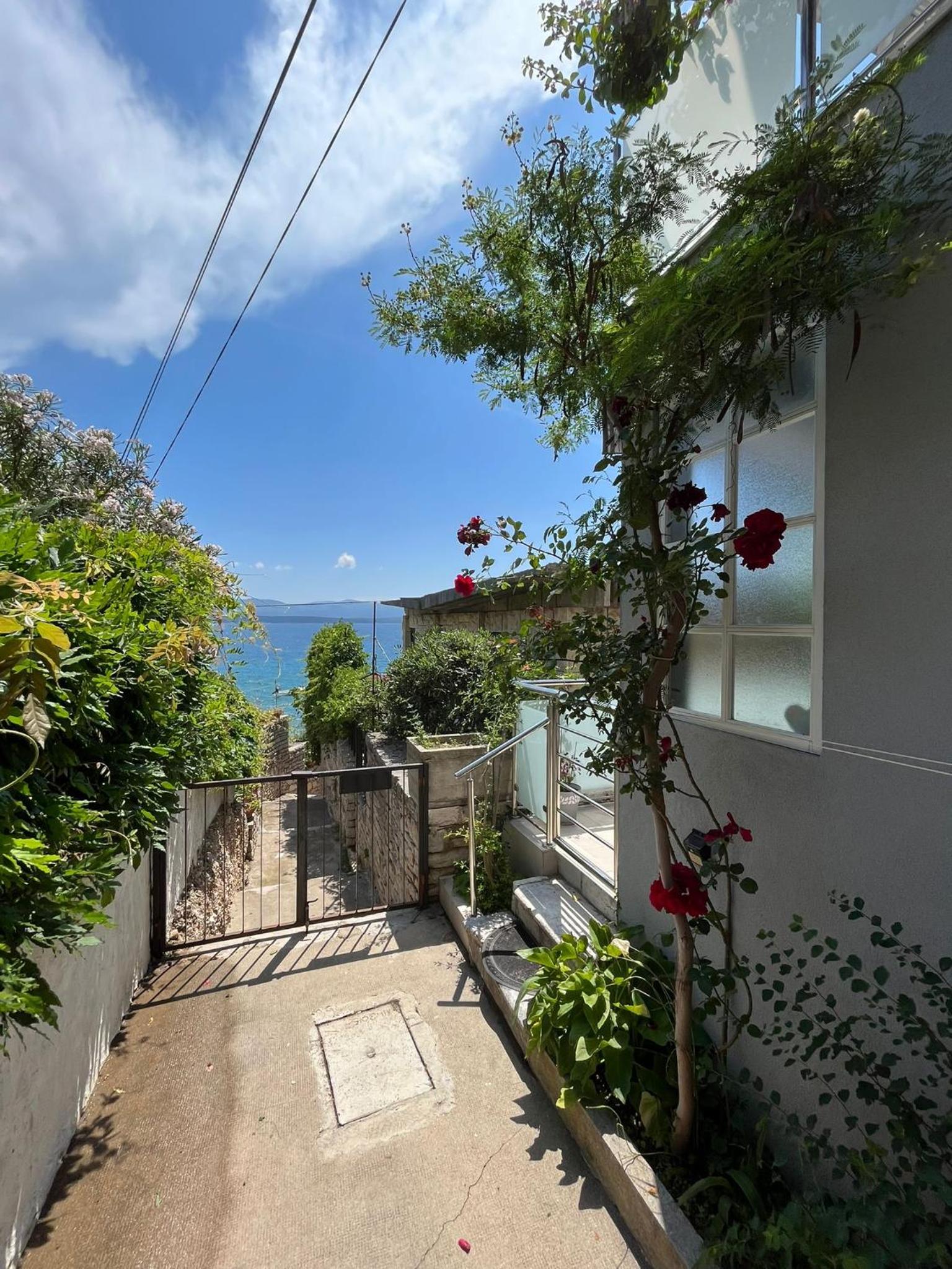 Hotel Apartment Merlin - Image 1