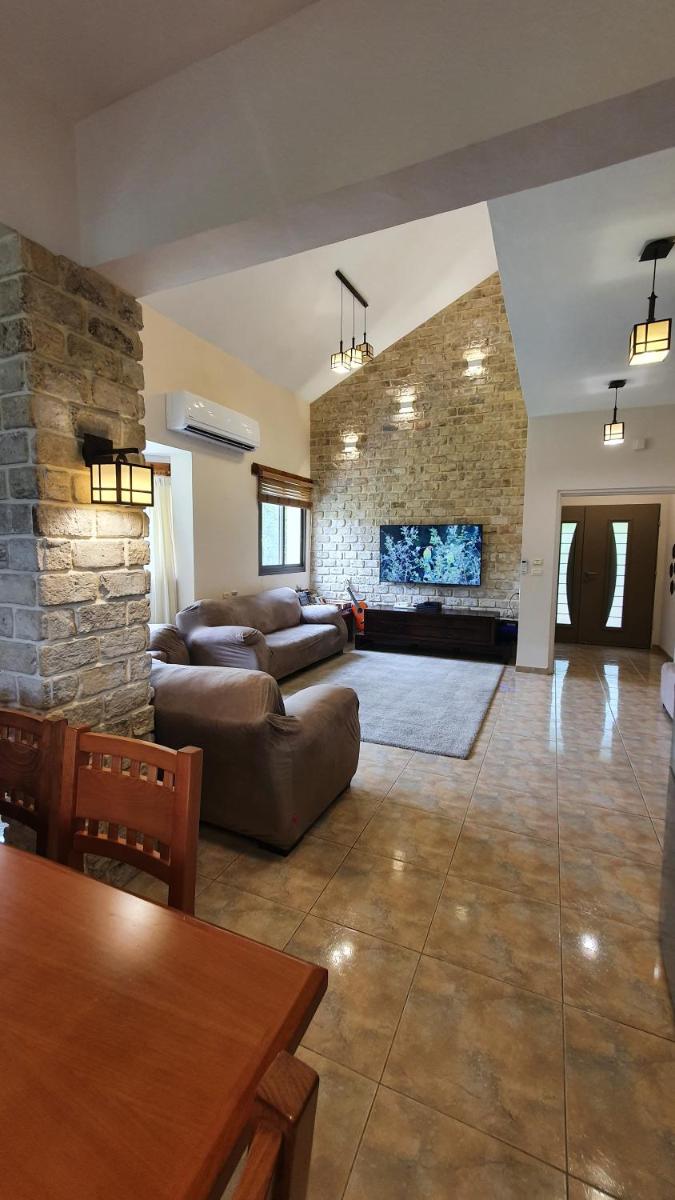 Huge & Private Villa In Kibbutz Dafna view 3