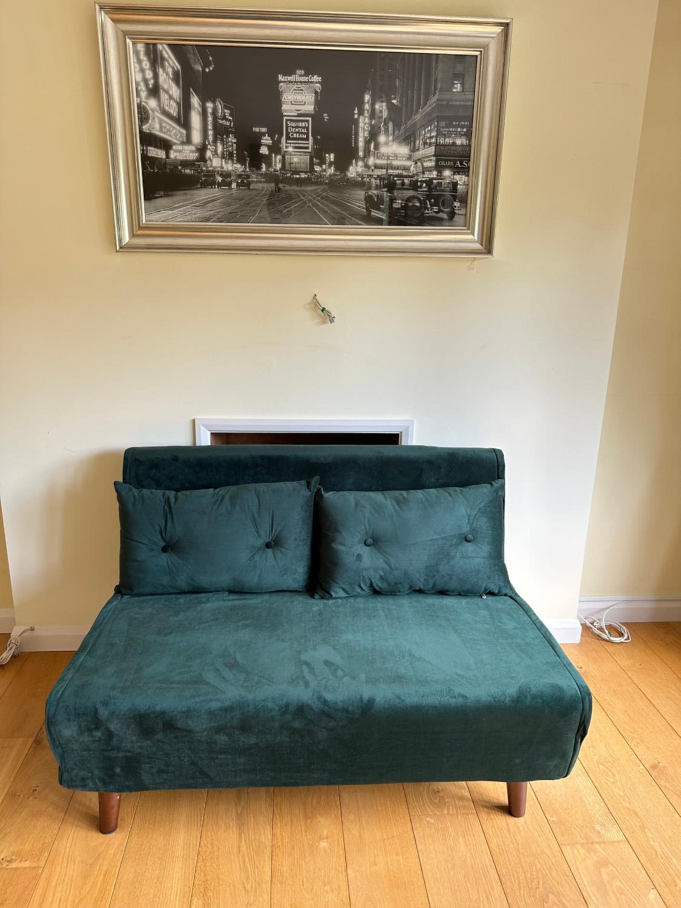 Maywoods Apartment